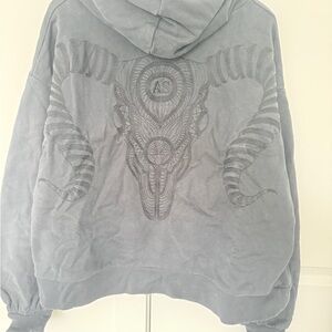 ALL SAINTS Black Hooded Sweatshirt with Embroidered Ram Skull Design SZ L